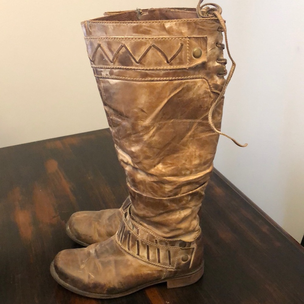 Coral boots